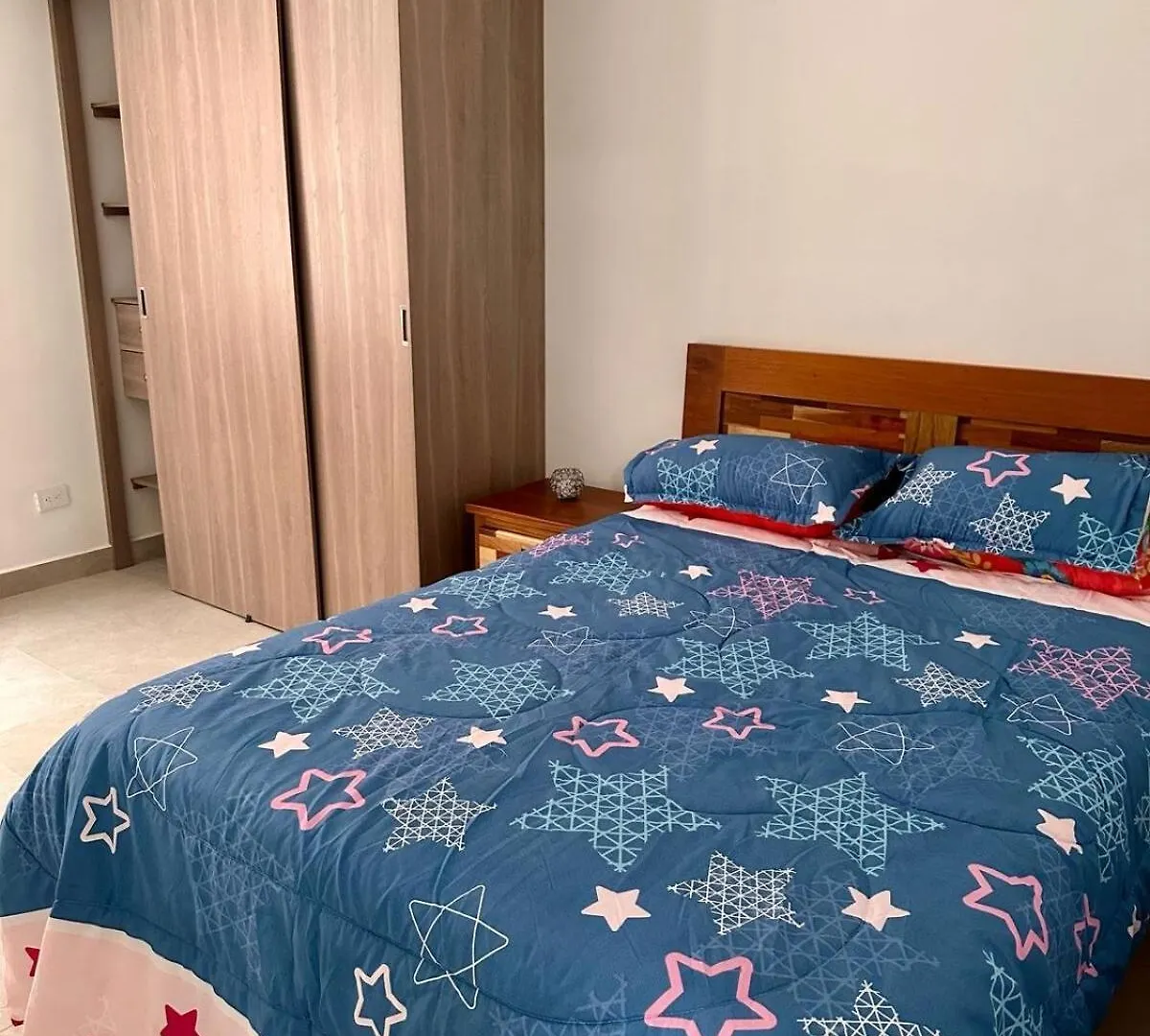 Family Apartment In Belen, Comfortable, Conveniently Located, Wi-Fi Medellin Colombia